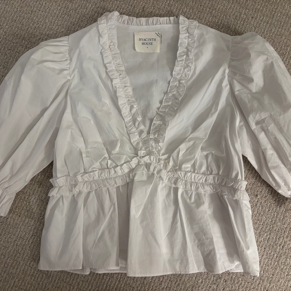White Tuckernuck Hyacinth House Top
